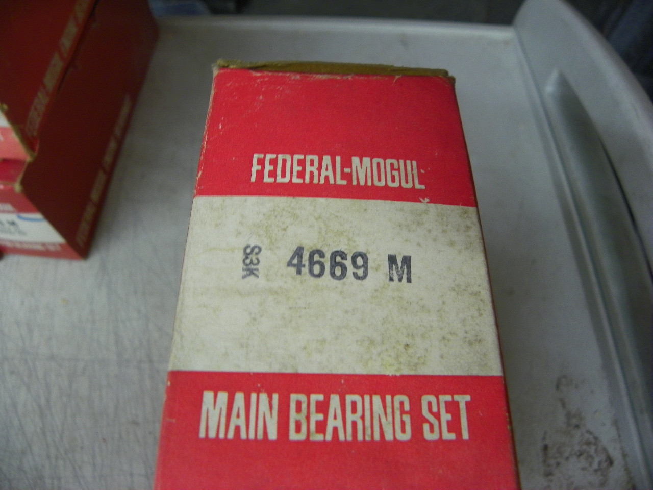 Federal Mogul 4669M standard size main bearing set for John Deere 3 & 4 cylinder 135 152 180 202 219 227 engine restoration.