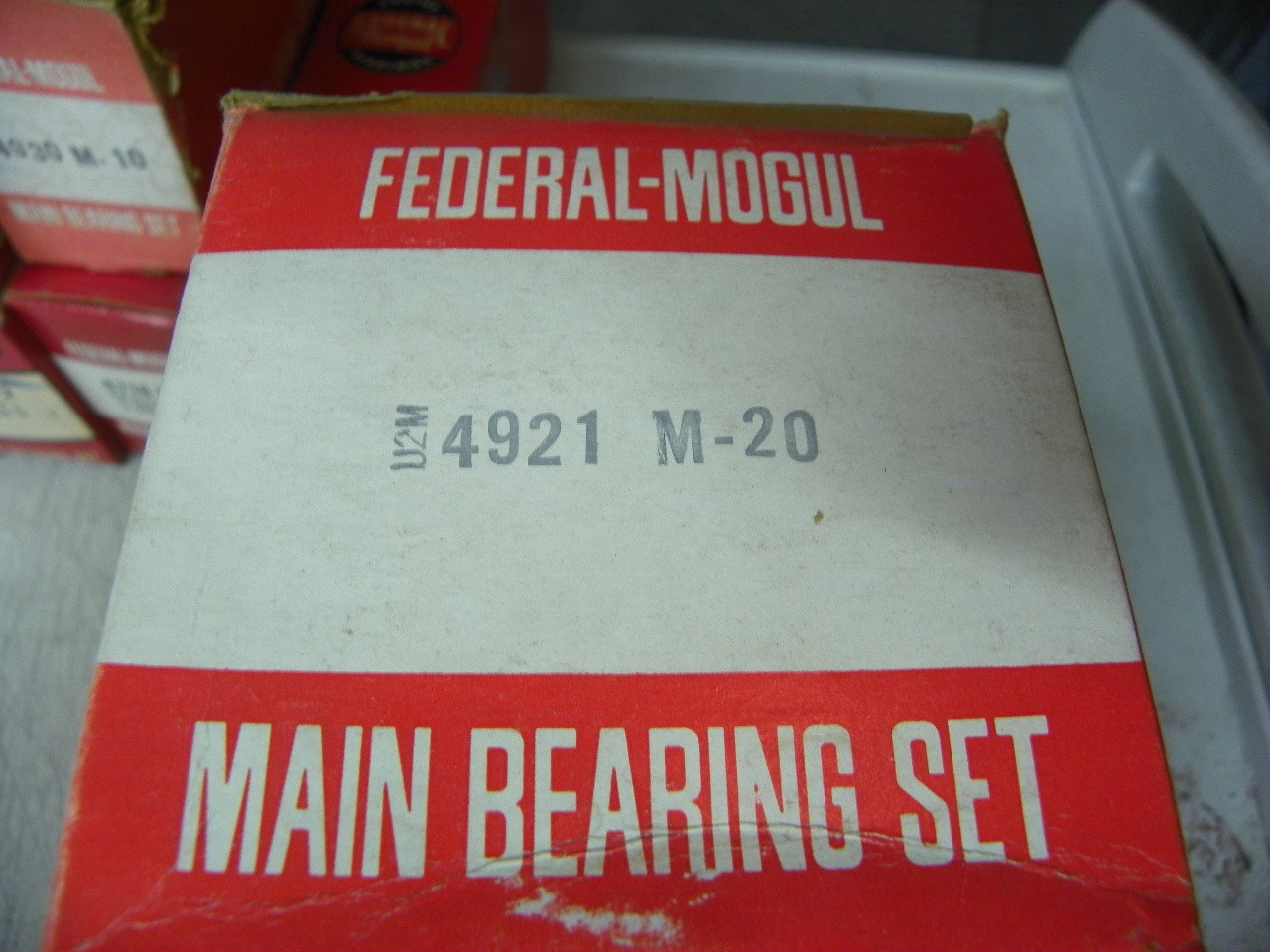 Federal Mogul 4921M-20 .020 undersize main bearing set for John Deere 4-cylinder 202 219 270 276 engine restoration.