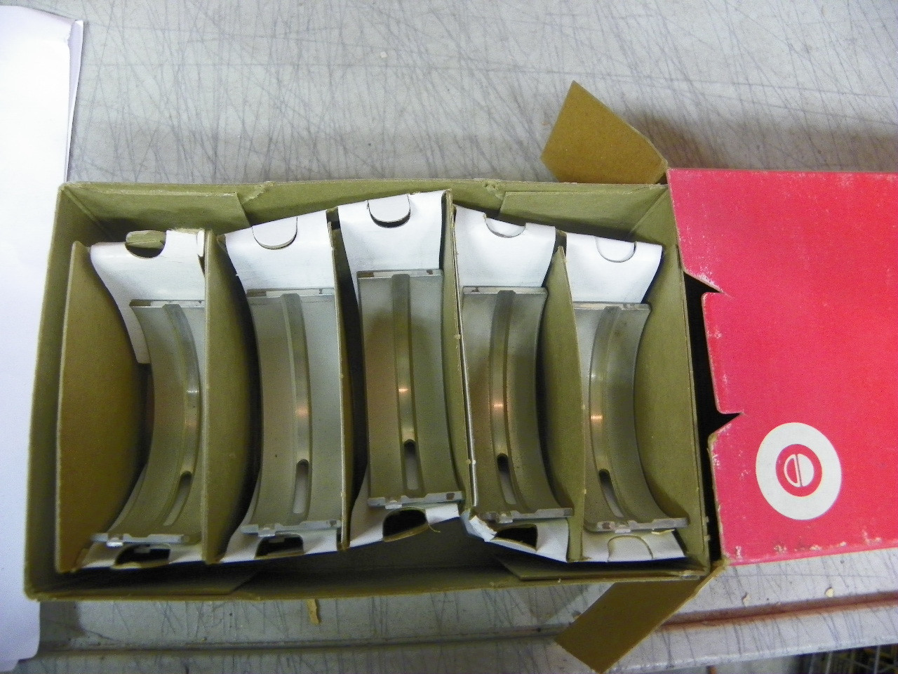 Federal Mogul 5031M .015 oversize housing bore main bearing set for 1971-1974 Ford 2.0L L4 122ci restoration.