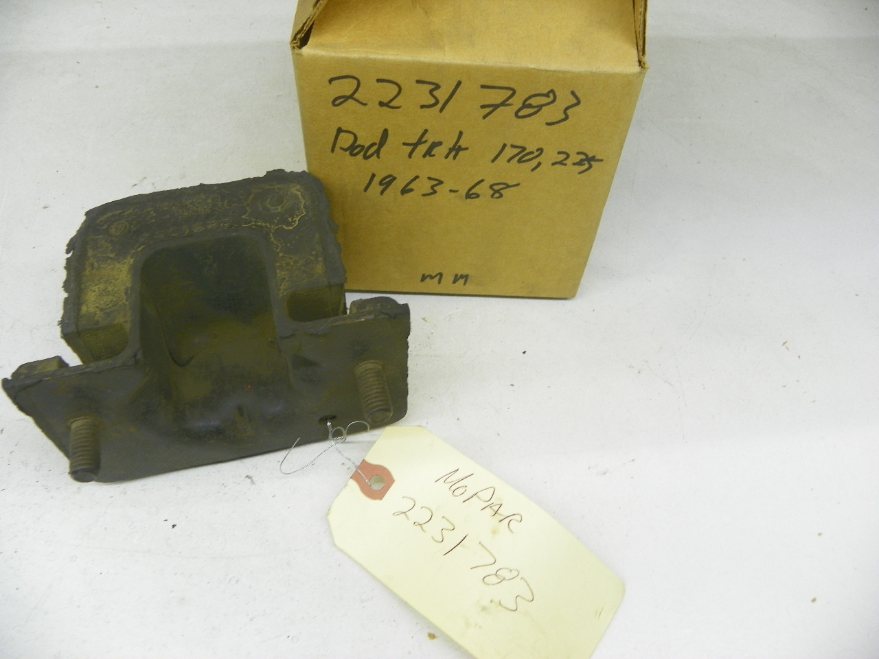 Mopar 2231783 Motor Mount for 1963-1968 Dodge Truck 170 225 Slant 6 restoration