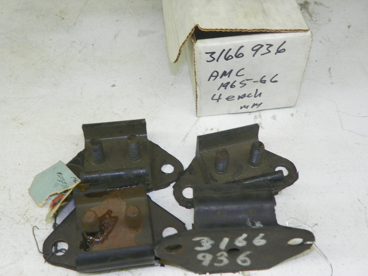 NOS OEM 3166936 AMC Engine Rear Support Crossmember to Sill Cushion 4-piece set.