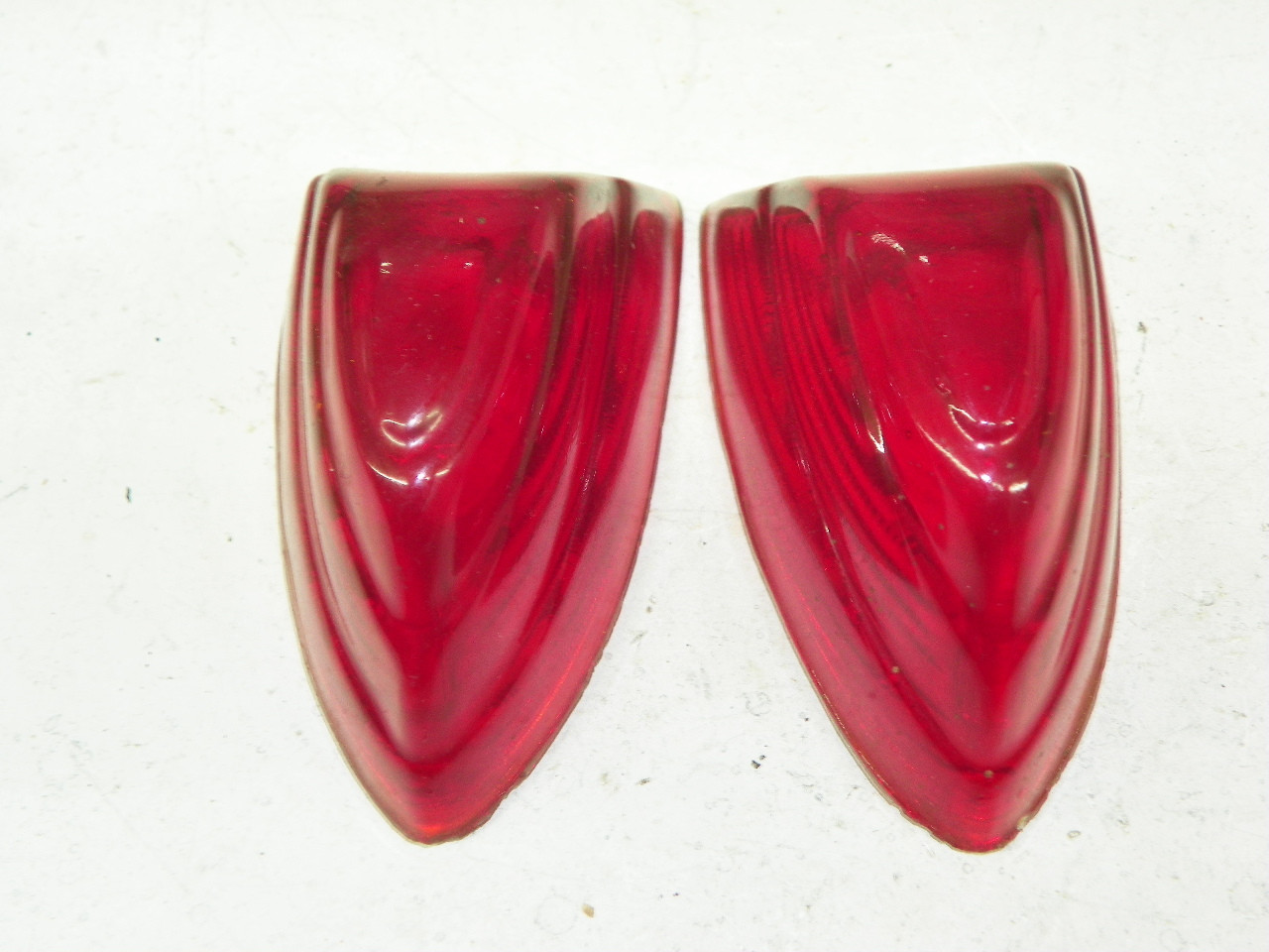 Pair of Vintage Arrow 39 Red Pointed Bullet Taillight and Marker Light Lenses NOS