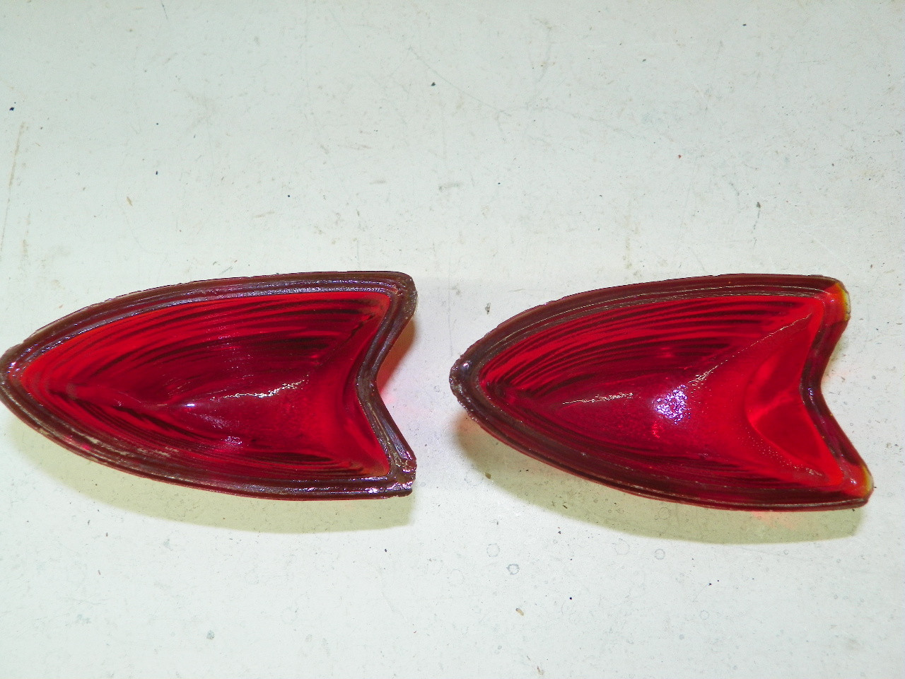 Pair of Vintage Arrow 39 Red Pointed Bullet Taillight and Marker Light Lenses NOS