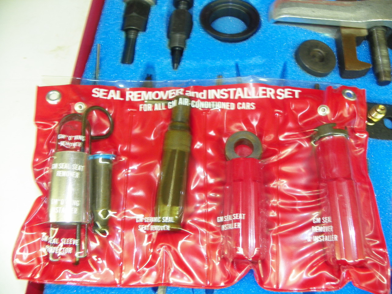 Carter 27-317 A/C Service Master Tool Set with Automotive Repair Manual NOS.