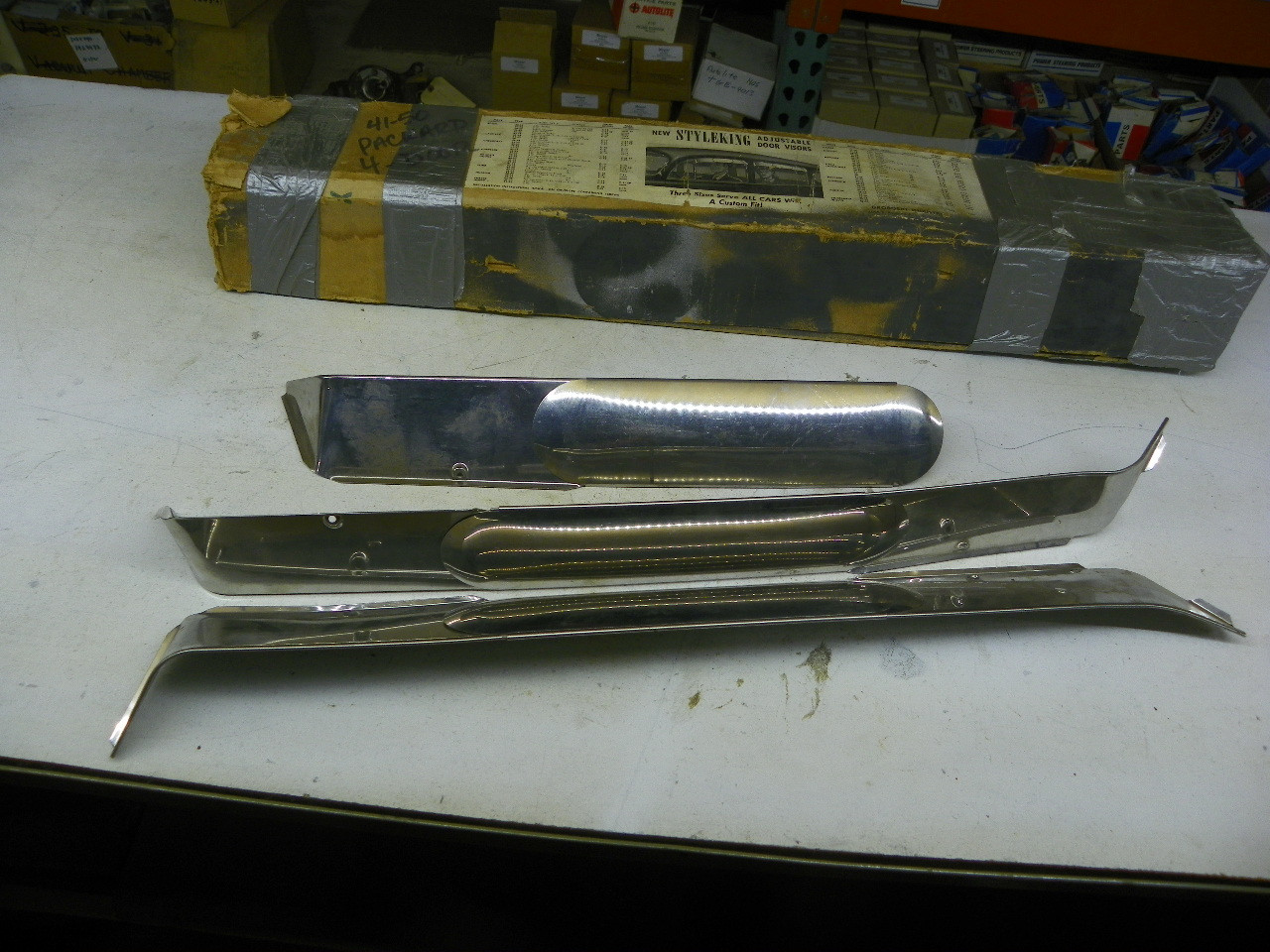 Styleking C-15 Adjustable Door Visors for 1941-1950 Packard 4-Door Sedan restoration. - Image 6
