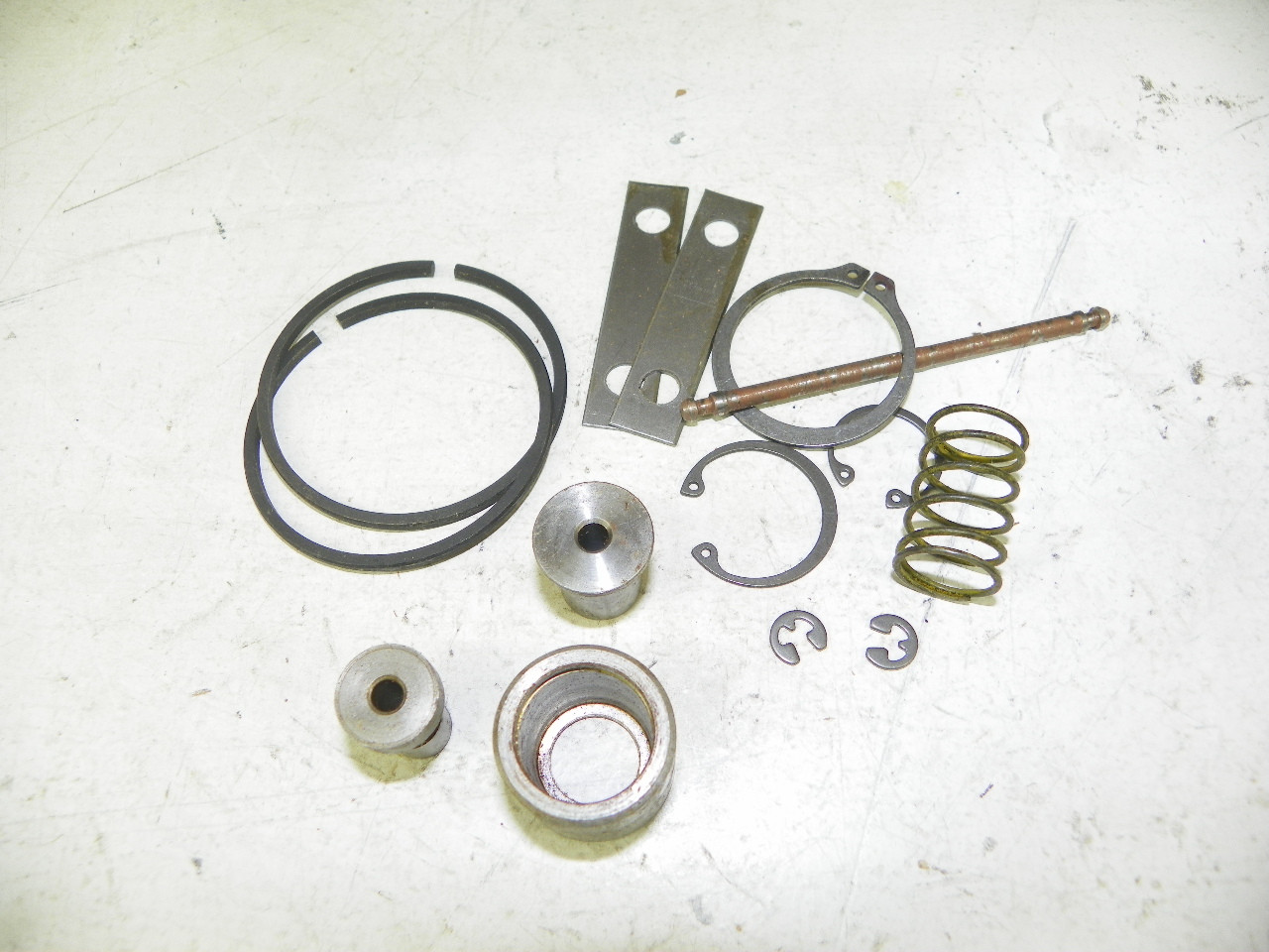 Mopar 2585589 Governor Repair Kit for 1965-68 Chrysler Plymouth restoration - Image 4