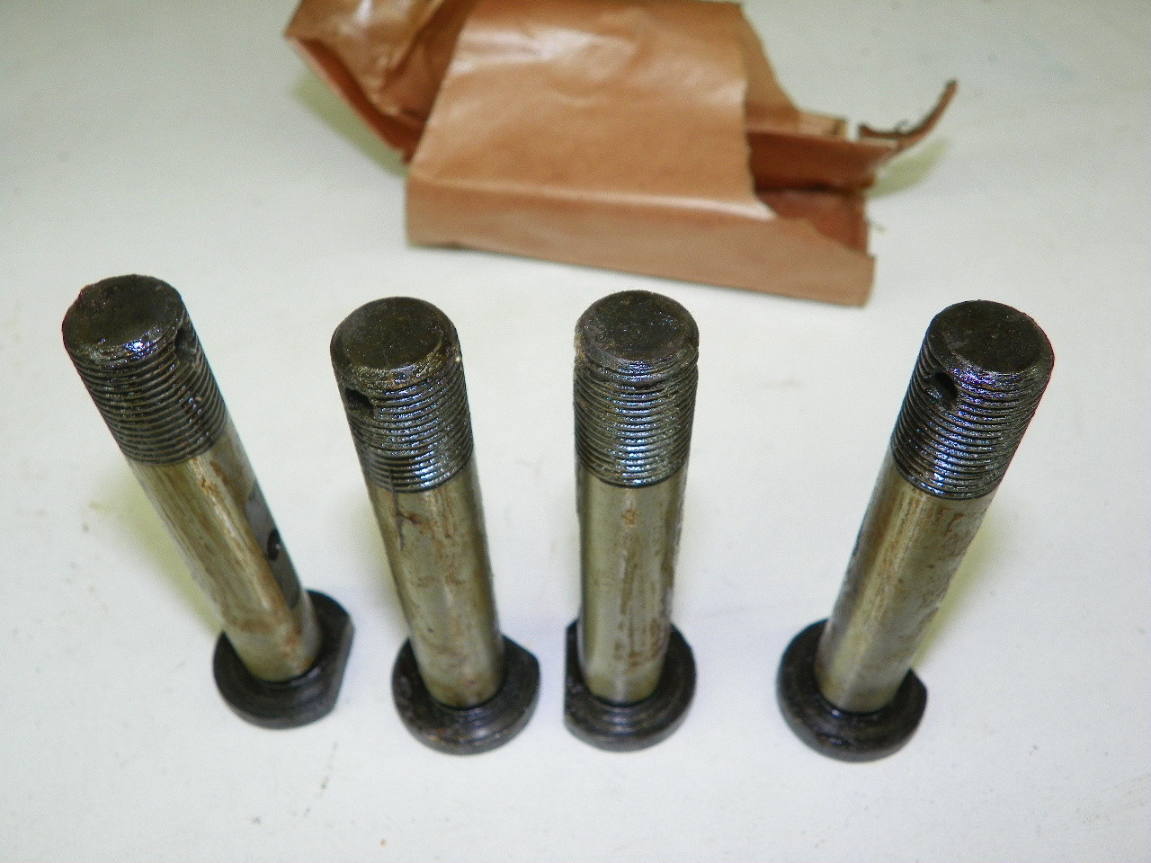 Mopar G121-01-24373 Bolt Kit for restoration - Image 4