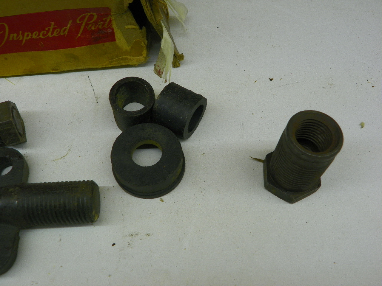 Mopar 1243600 Front Lower Control Arm Suspension Kit for Chrysler Dodge restoration. - Image 4