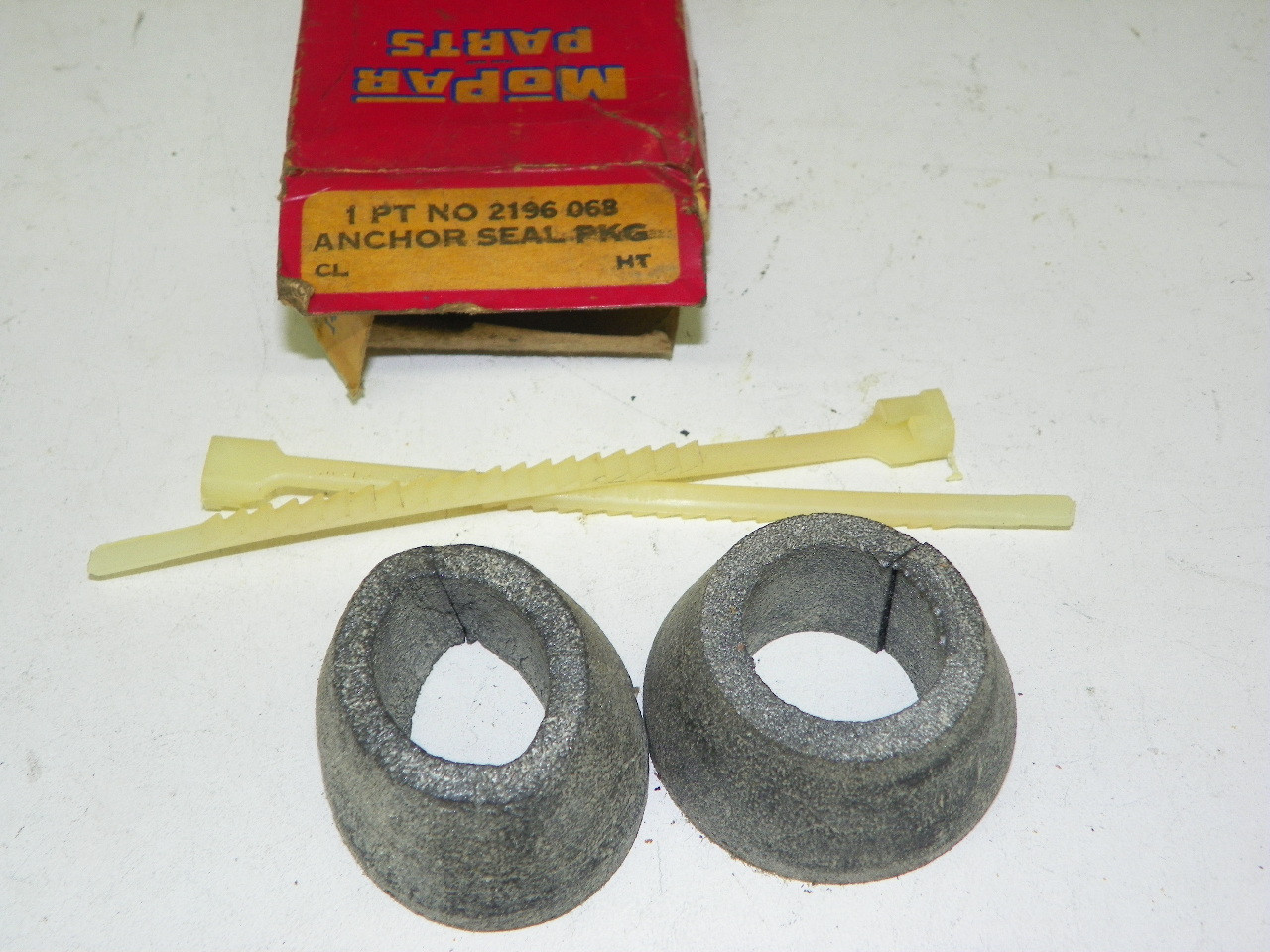 Mopar 2196068 Torsion Bar Seal Kit for 1959 Chrysler DeSoto restoration. - Image 1