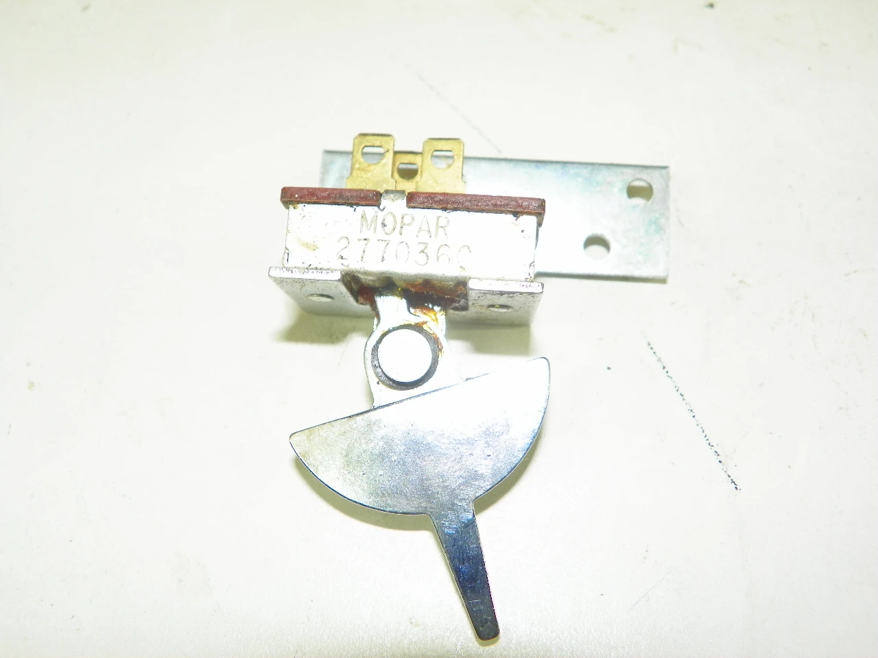 Mopar 2770360 Heater A/C Switch for 1967 A-Body Barracuda restoration. - Image 3