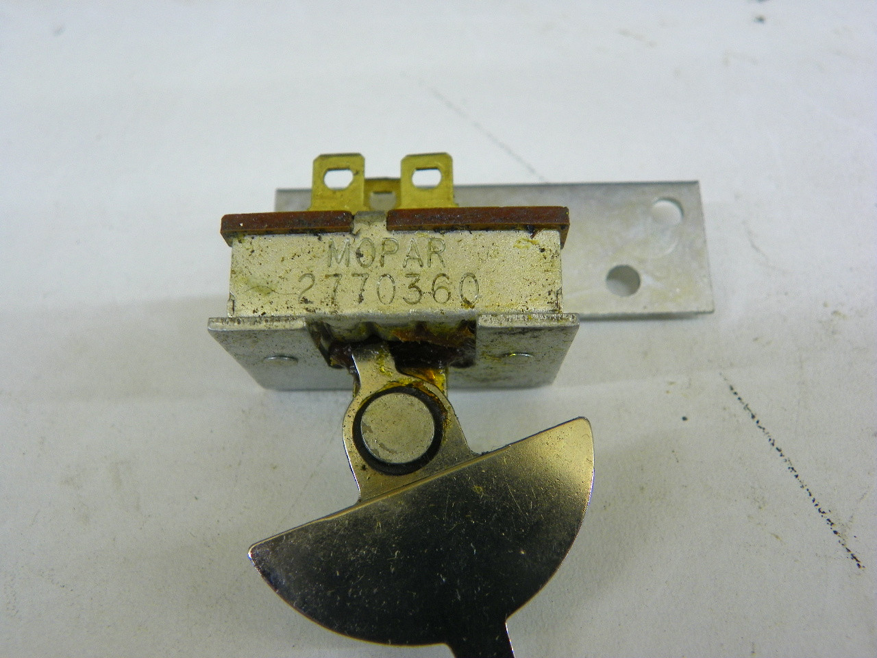 Mopar 2770360 Heater A/C Switch for 1967 A-Body Barracuda restoration. - Image 4
