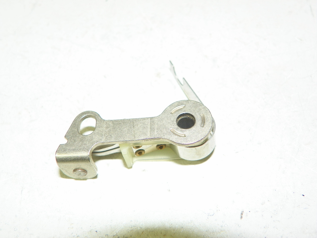 Chrysler 2084639 Contact Set for restoration. - Image 4