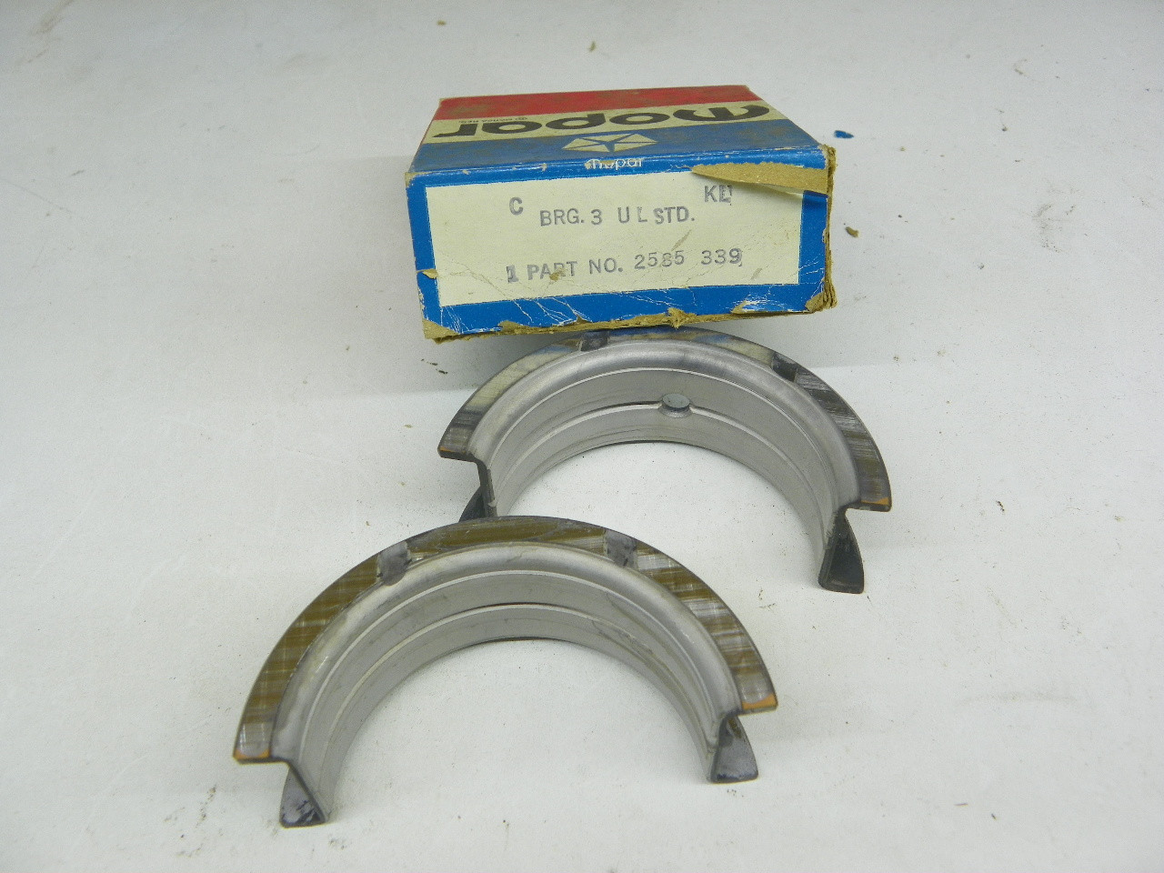 Mopar 2585339 Main Bearing for vintage auto restoration. - Image 1