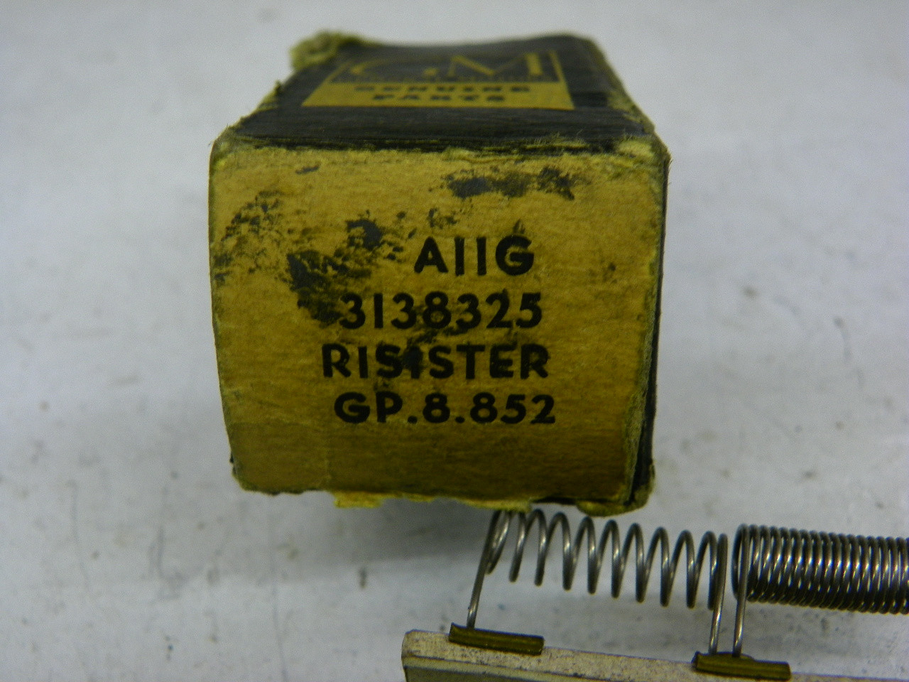 GM 3138325 Heater Blower Motor Resistor for 1957-1958 Oldsmobile 88 98 restoration. - Image 2