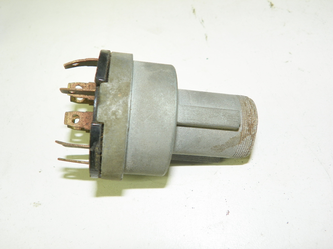 Delco Remy 1116559 Ignition Switch for 1963 GMC restoration. - Image 5