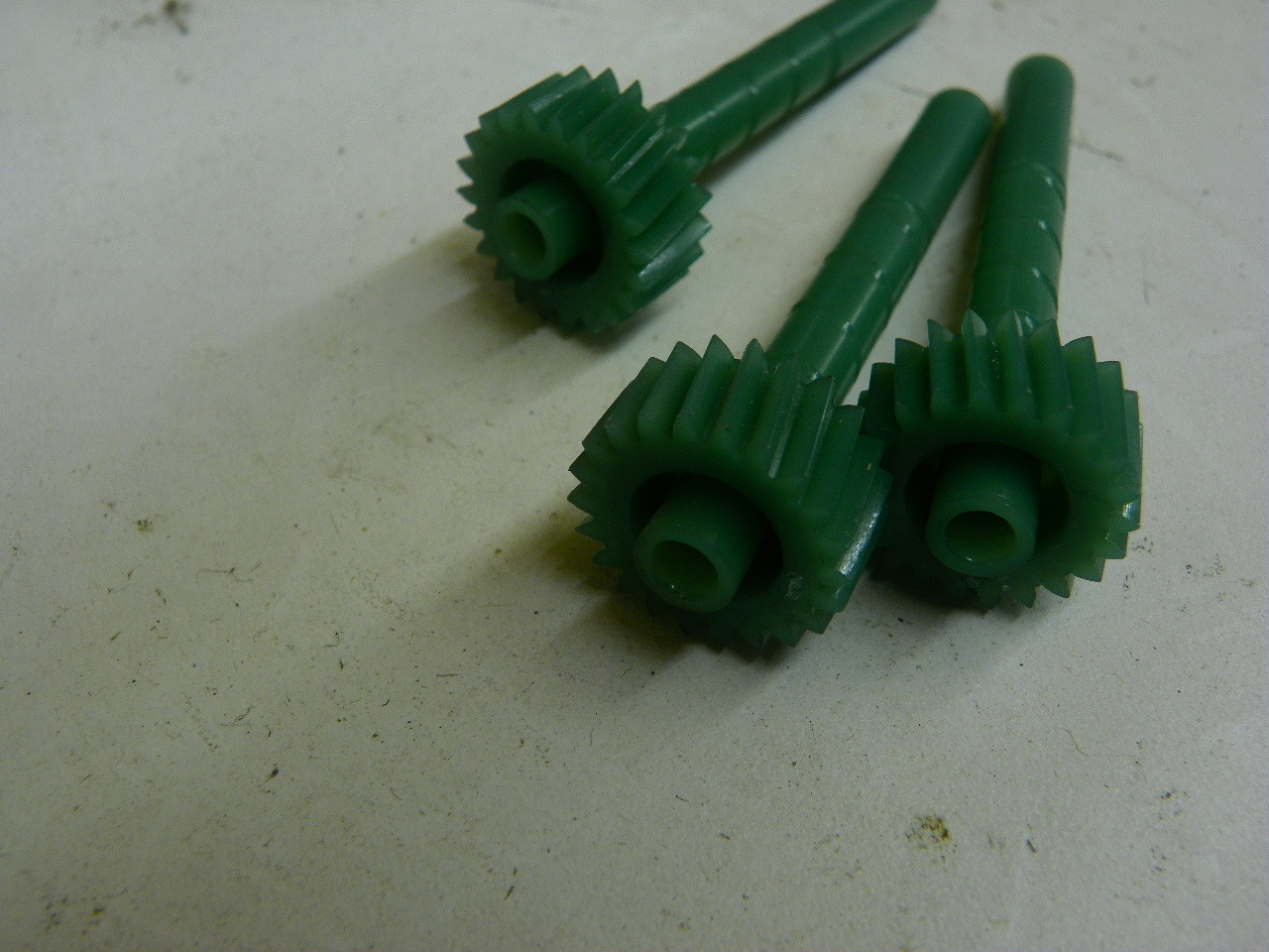 GM 3708699 Speedometer Gears for 55-60 C1 Corvette restoration - Image 4