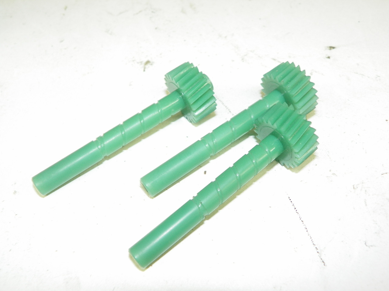 GM 3708699 Speedometer Gears for 55-60 C1 Corvette restoration - Image 5