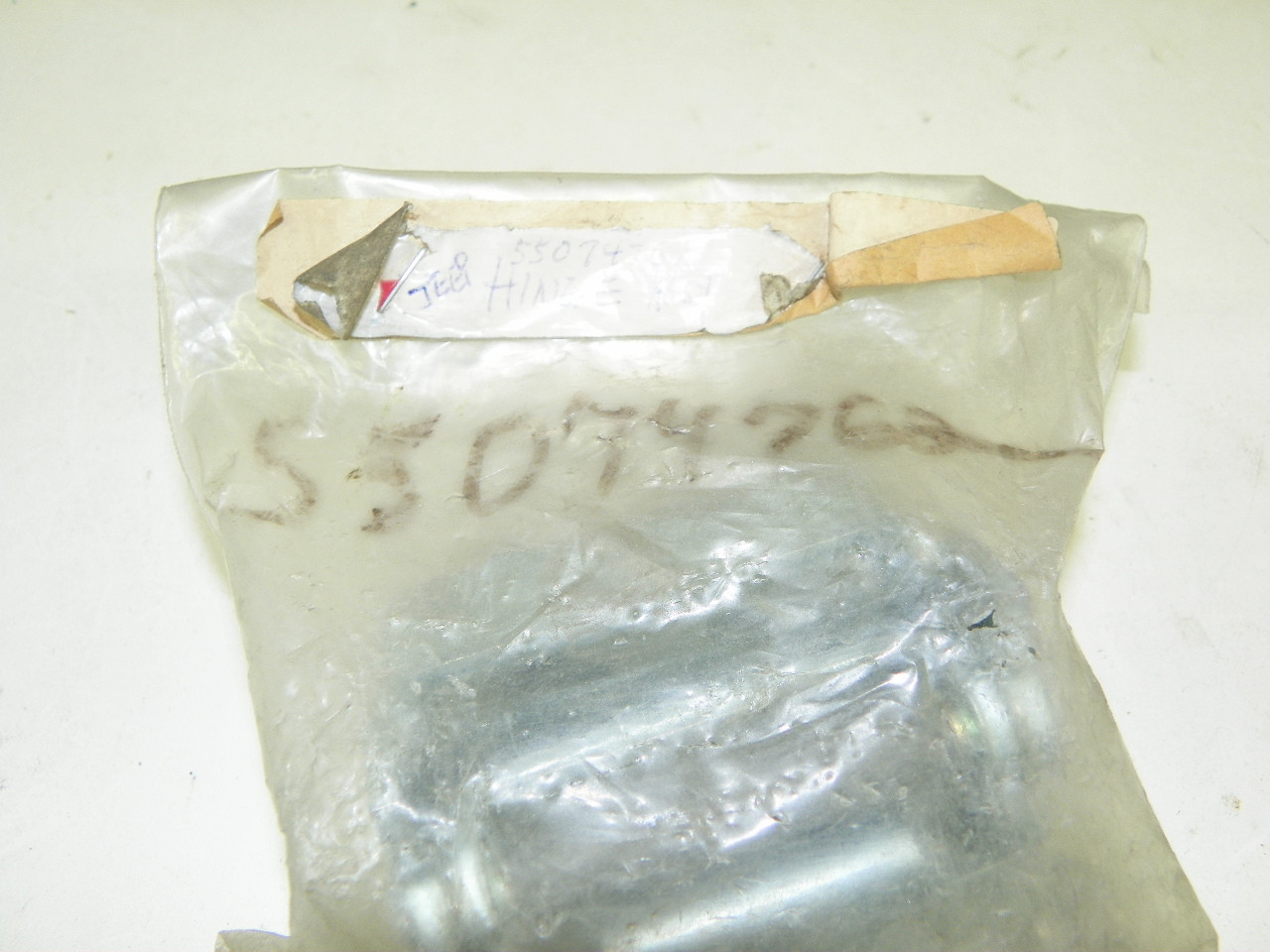 Jeep 5507472GS Door Hinge Assembly for CJ5 CJ7 Wrangler YJ restoration. - Image 1