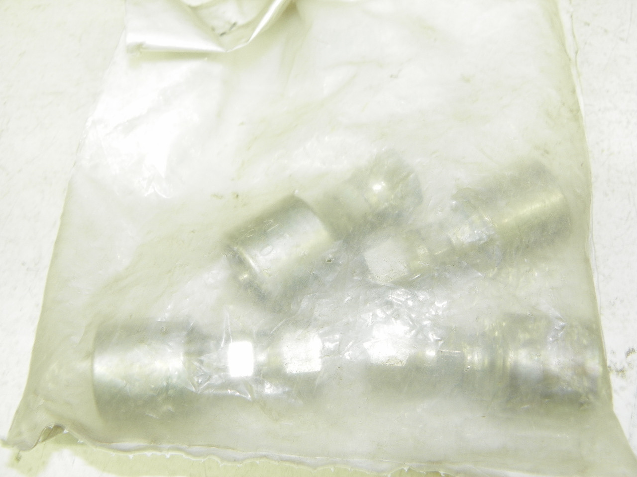 Gates G25230-0404 Hydraulic Fitting for vintage auto part restoration. - Image 2