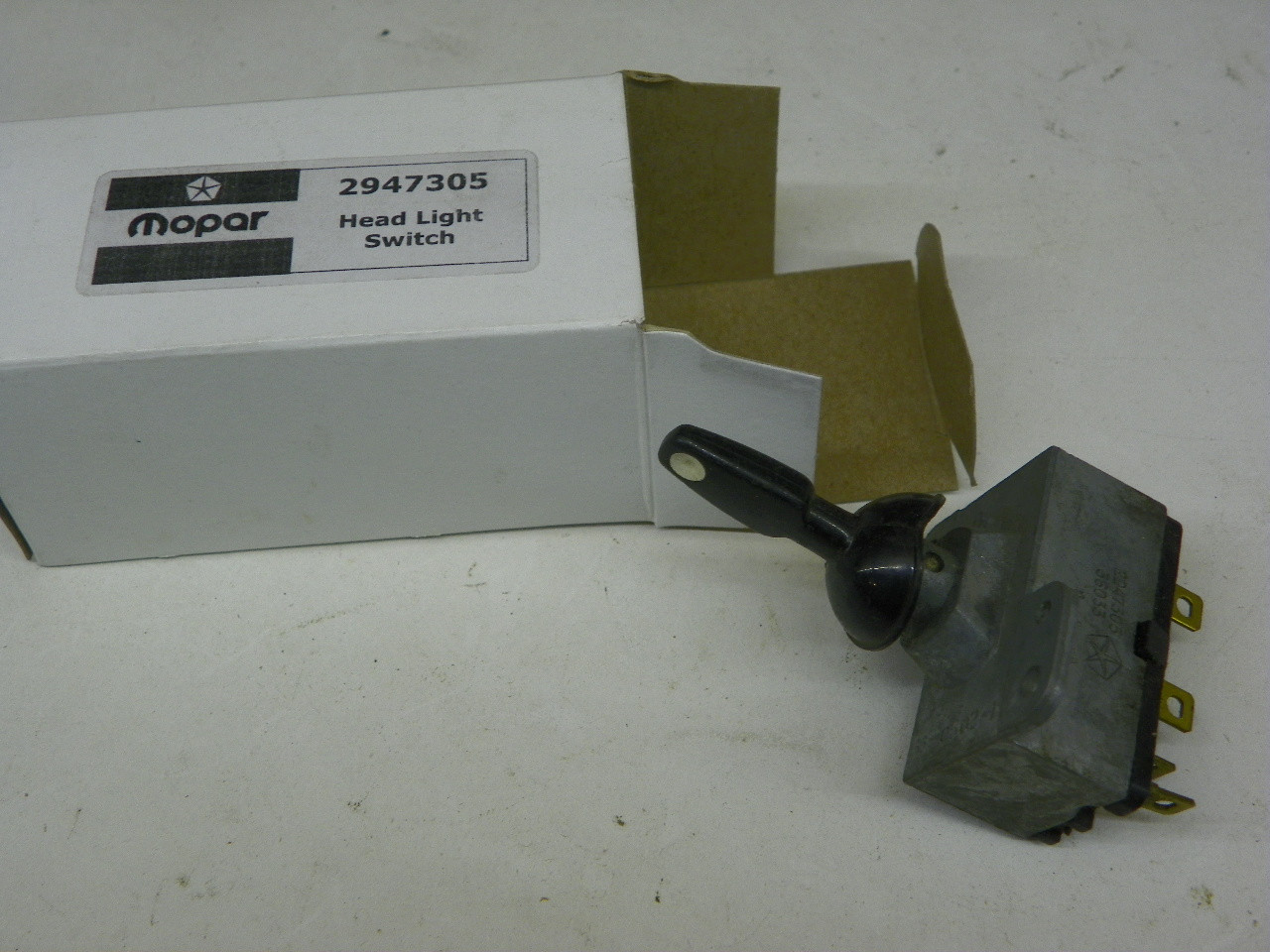 Mopar 2947305 Headlight Switch for 1970-74 Barracuda Challenger restoration. - Image 1