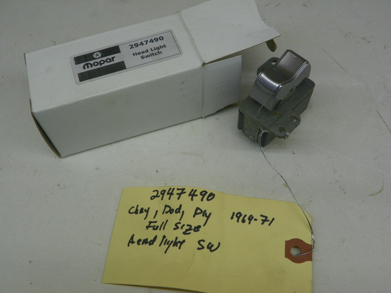 Mopar 2947490 Headlight Switch for 1969-1971 Chrysler Dodge Plymouth restoration. - Image 1