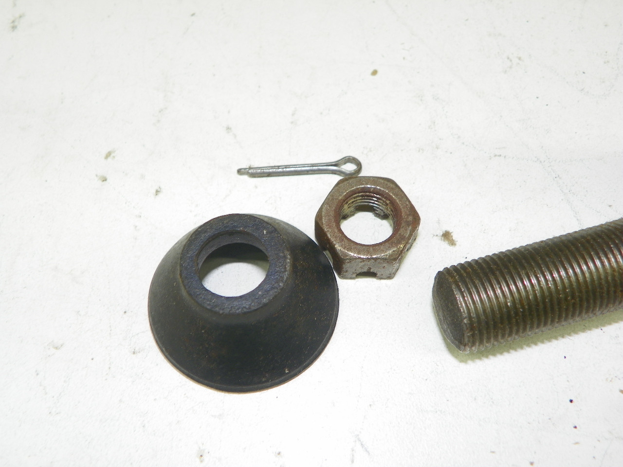 Carlson CS-168R Tie Rod End for 1949-1957 Nash Hudson steering restoration. - Image 4