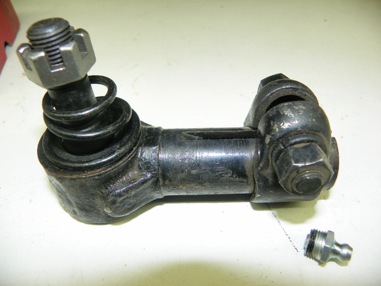 Sealed Power TE-29 R Tie Rod End for 1941-1959 Chevrolet GMC Truck Right Hand restoration. - Image 4