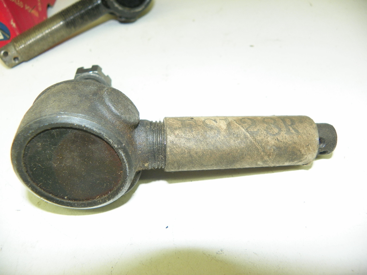 Sealed Power ES-128R ES-128L Tie Rod End Pair for 1942-1949 Buick Front restoration. - Image 12