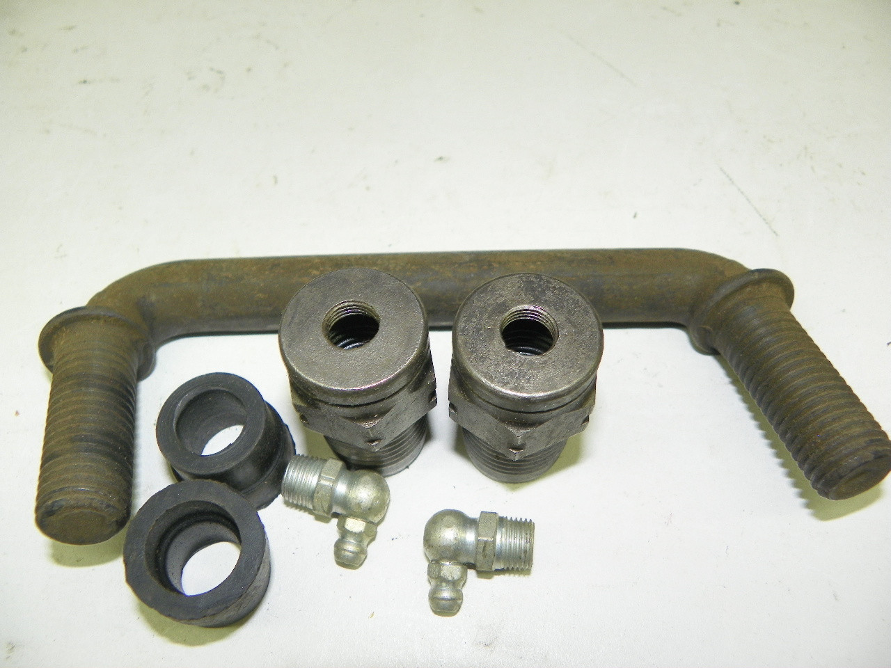 TRW K-287 Idler Arm for 1958-1960 Ford Thunderbird without Power Steering restoration. - Image 5