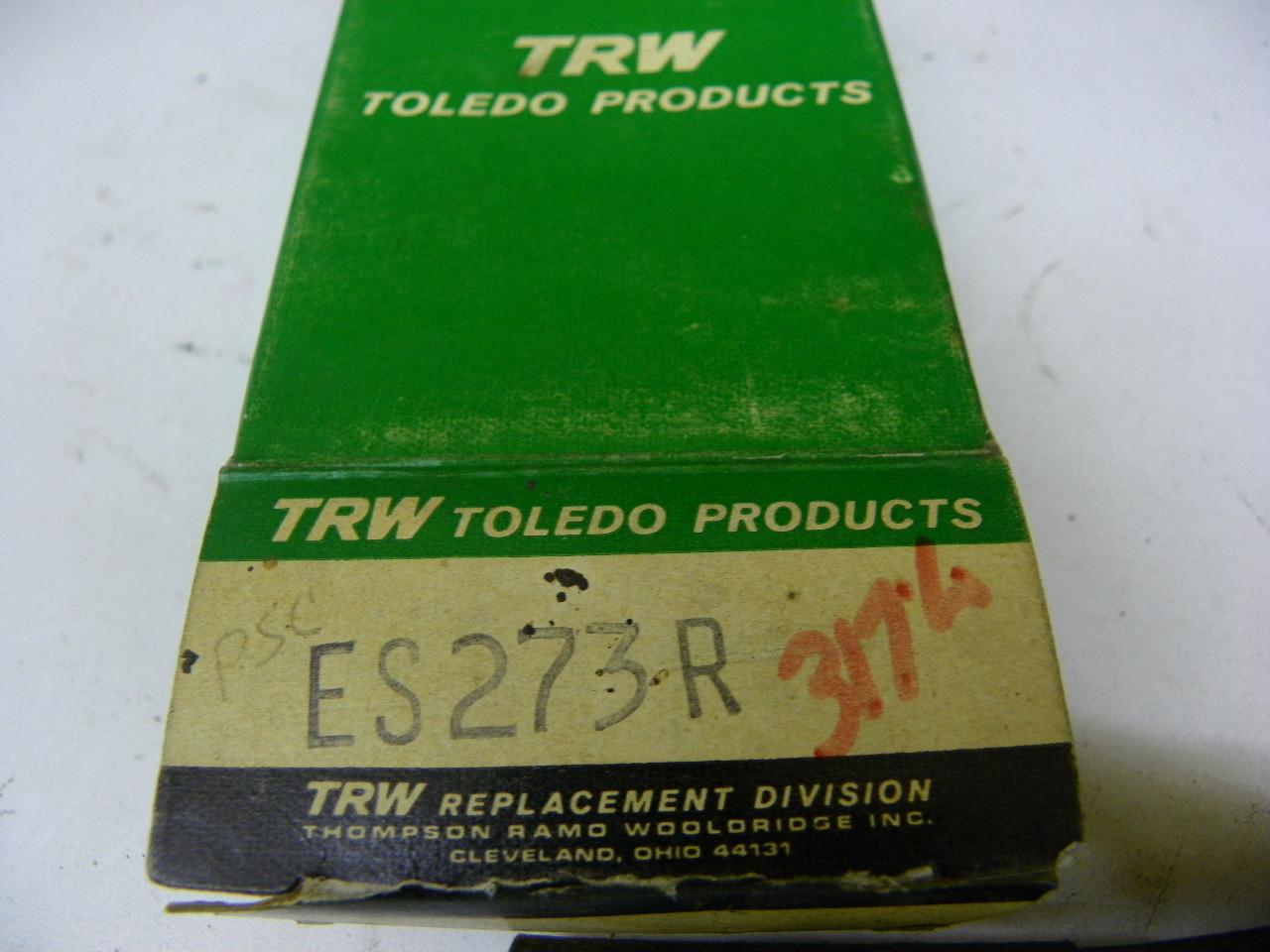 TRW ES273R Right Outer Tie Rod End for 1960-1962 Ford Falcon Mercury Comet restoration. - Image 3