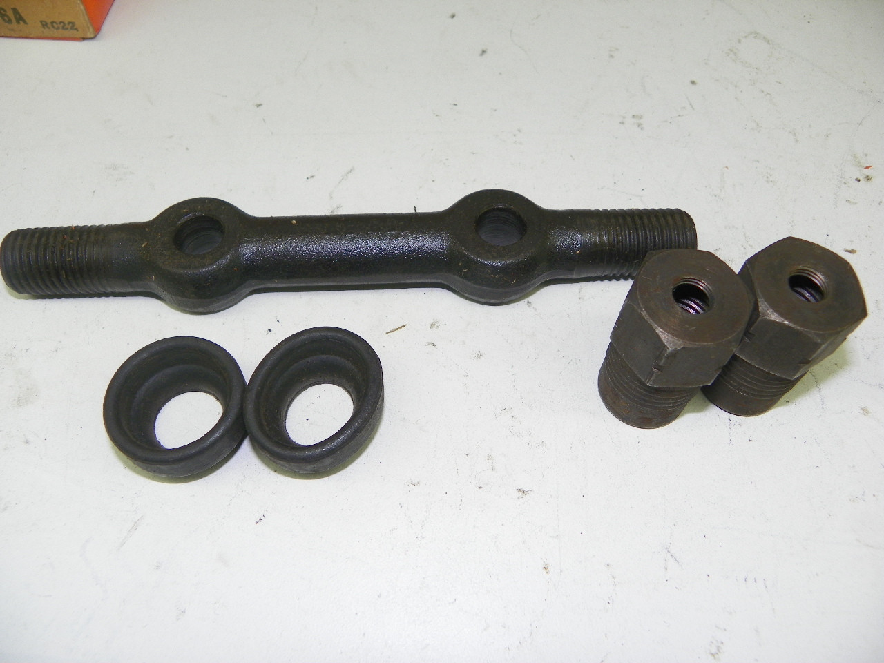 Thompson Products 13076A Tie Rod Adjusting Sleeve Kit for 1949-1955 Ford Henry J Kaiser Mercury steering restoration. - Image 4