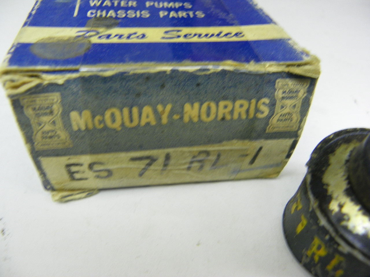 McQuay-Norris ES-71R Tie Rod End for 1938-1952 Buick Model 40 50 60 70 90 Right Outer restoration. - Image 3