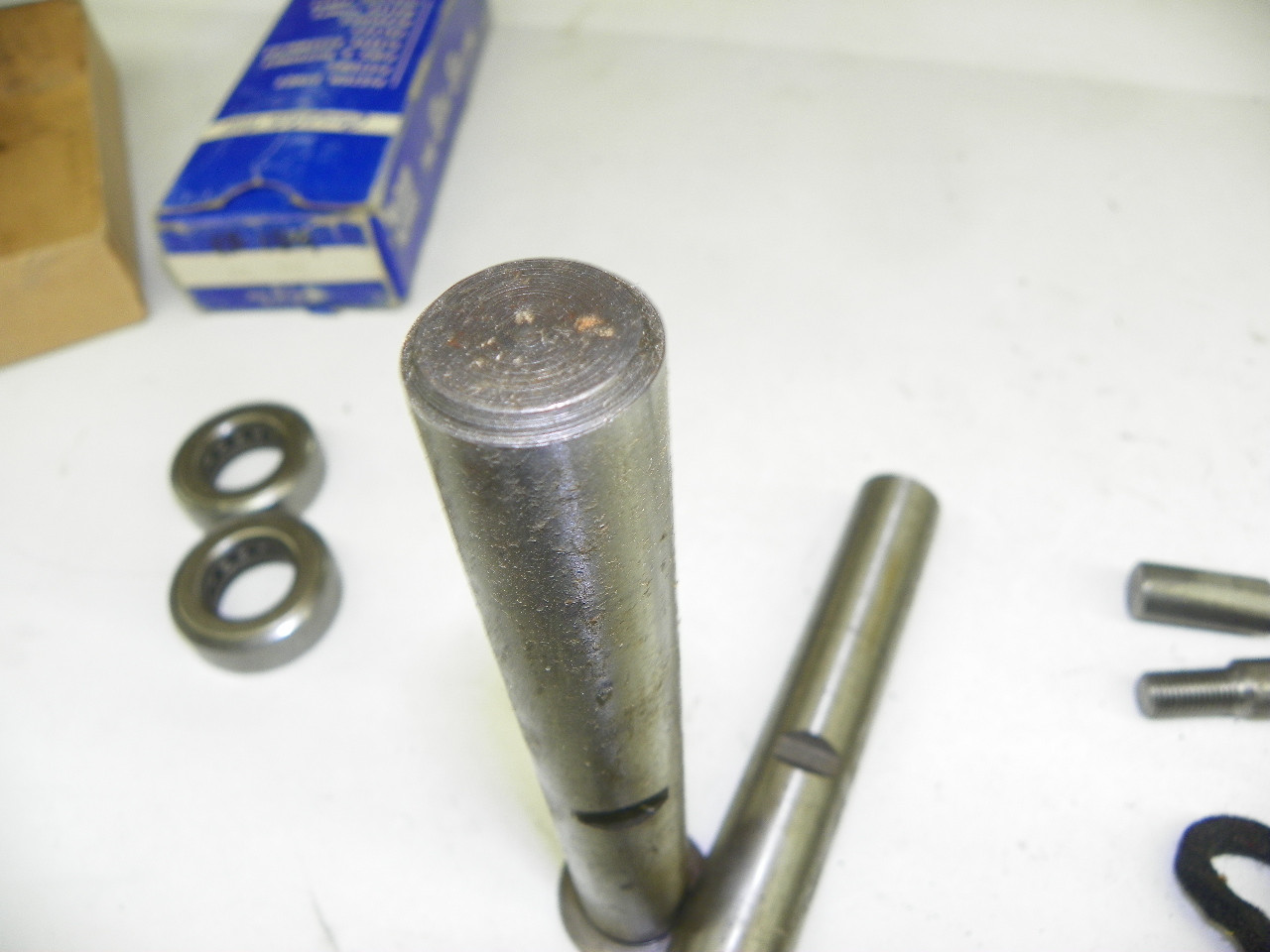 McQuay Norris KA-189 King Bolt Set for 1953-1956 Ford F100 F250 1/2-Ton 3/4-Ton trucks restoration. - Image 9