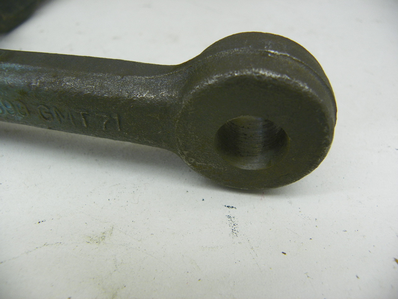 McQuay-Norris FA-971 Idler Arm for 1974-1977 GM B-Body X-Body steering restoration. - Image 6