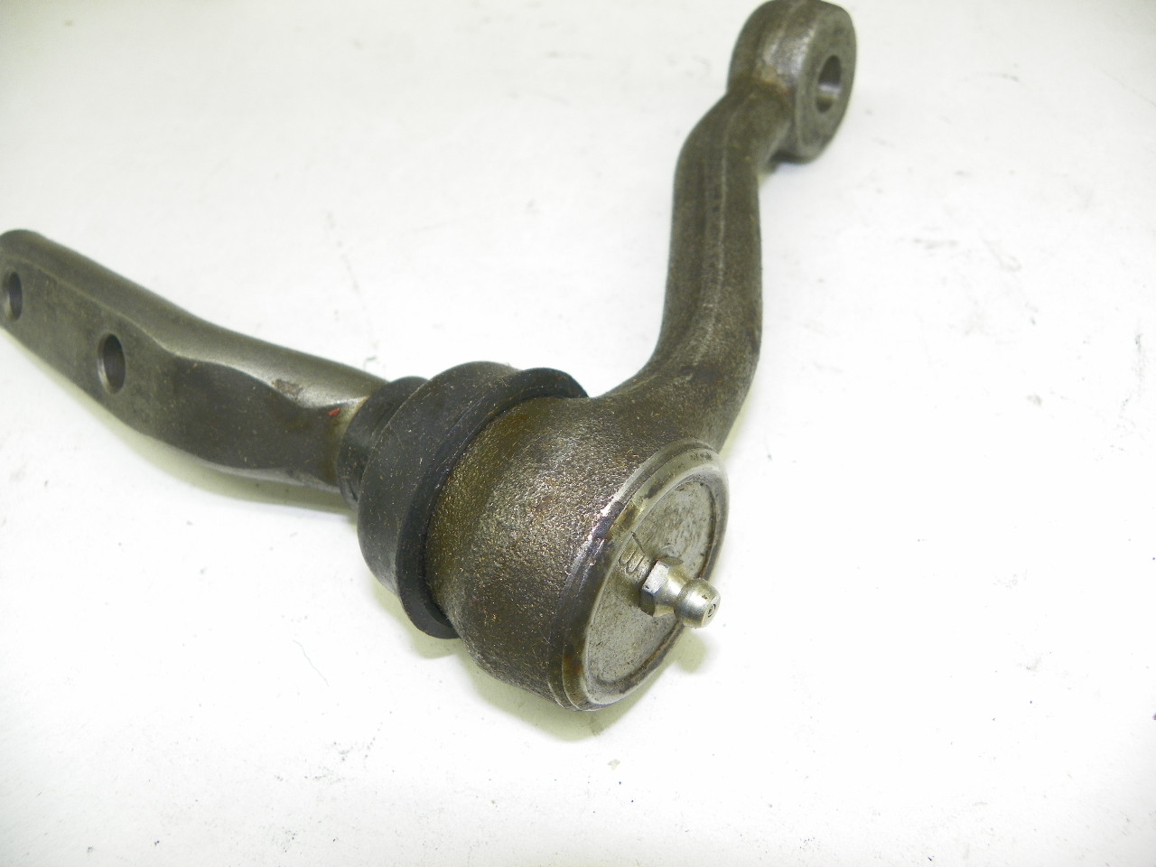 McQuay-Norris FA-505 Idler Arm with Frame Bracket for 1965-1968 Oldsmobile restoration. - Image 5