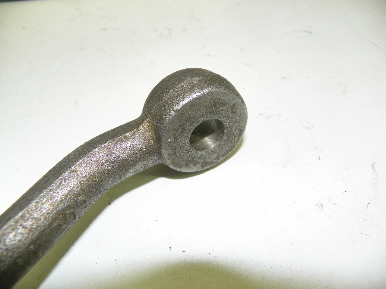 McQuay-Norris FA-505 Idler Arm with Frame Bracket for 1965-1968 Oldsmobile restoration. - Image 6