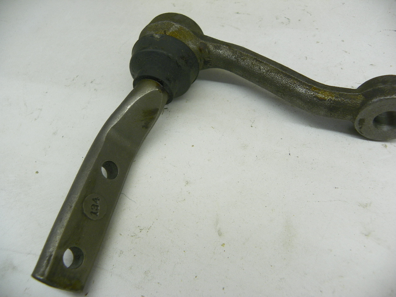 McQuay-Norris FA-505 Idler Arm with Frame Bracket for 1965-1968 Oldsmobile restoration. - Image 7