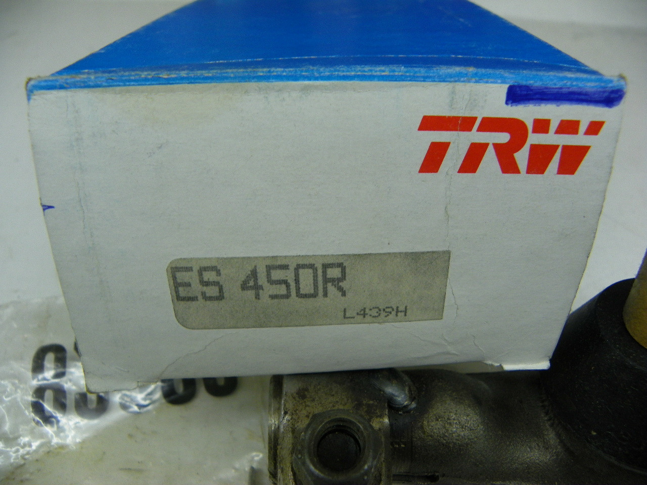 TRW ES450R Drag Link End for 1973-1975 Ford F250 4WD Driver Side restoration. - Image 3