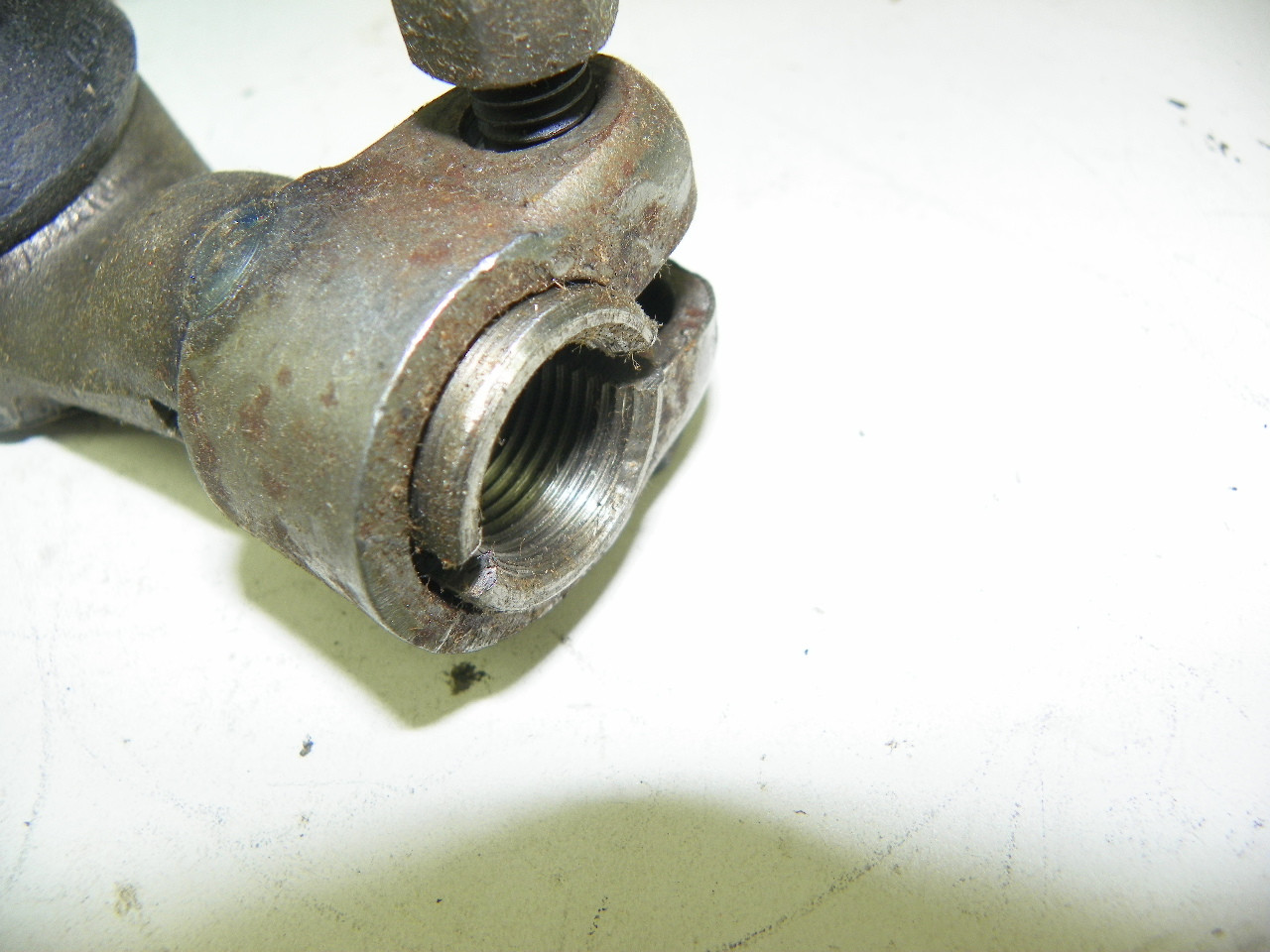 TRW ES450R Drag Link End for 1973-1975 Ford F250 4WD Driver Side restoration. - Image 7