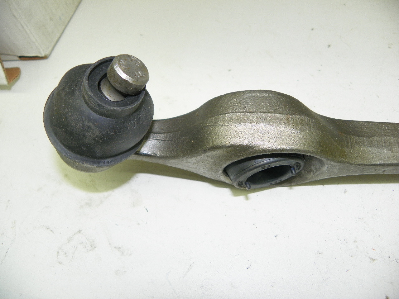McQuay-Norris K-8421 Lower Ball Joint with Arm for 1984-1991 Ford Mercury restoration. - Image 8