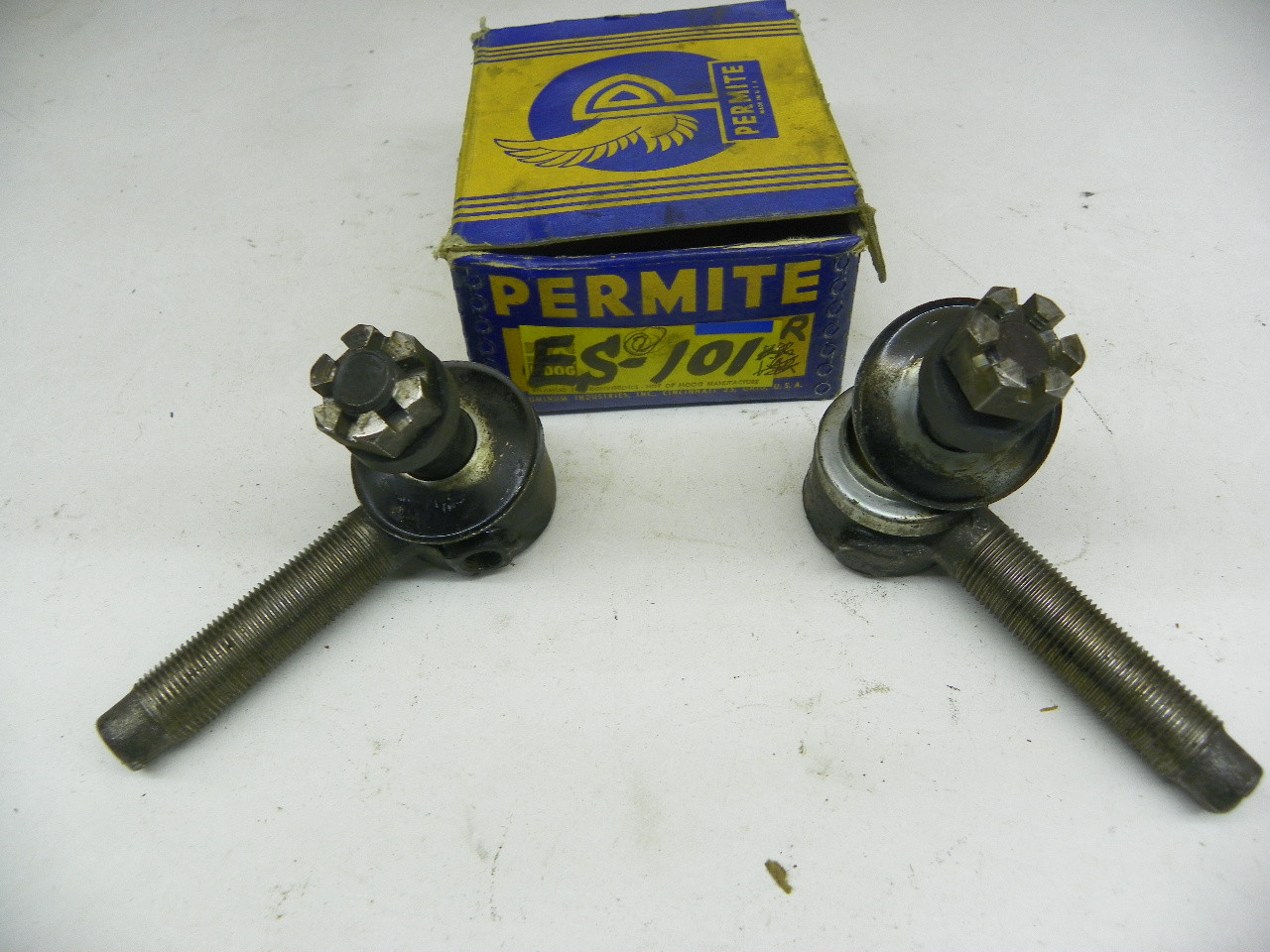 Permite ES-101R Right Hand Side Outer Tie Rod End 2-Pack for 1937-1940 Buick restoration. - Image 1