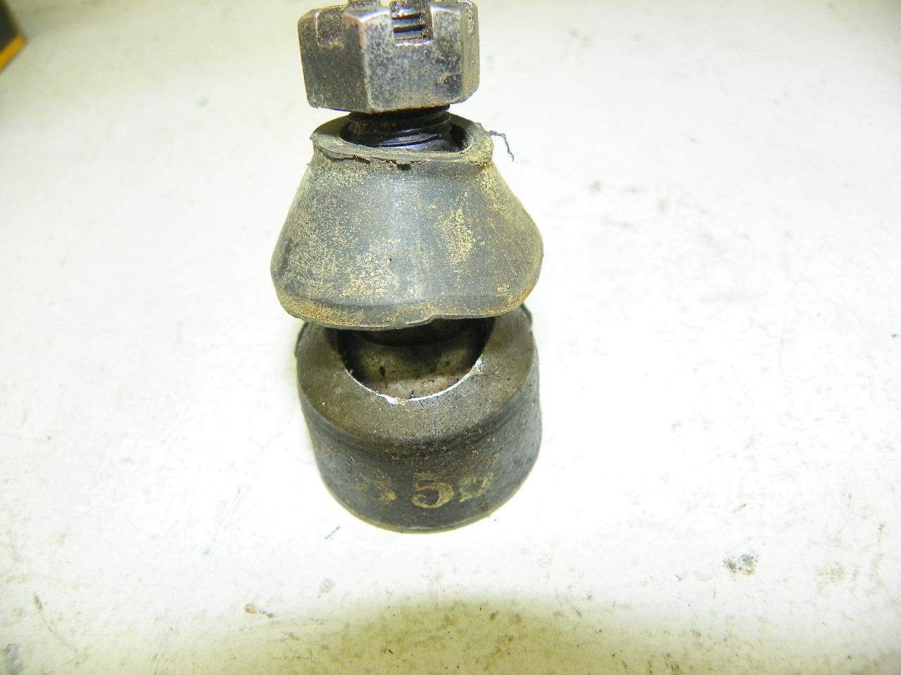Thompson Products ES135L Tie Rod End for 1946-1955 Kaiser Frazer Left Hand Outer restoration. - Image 5