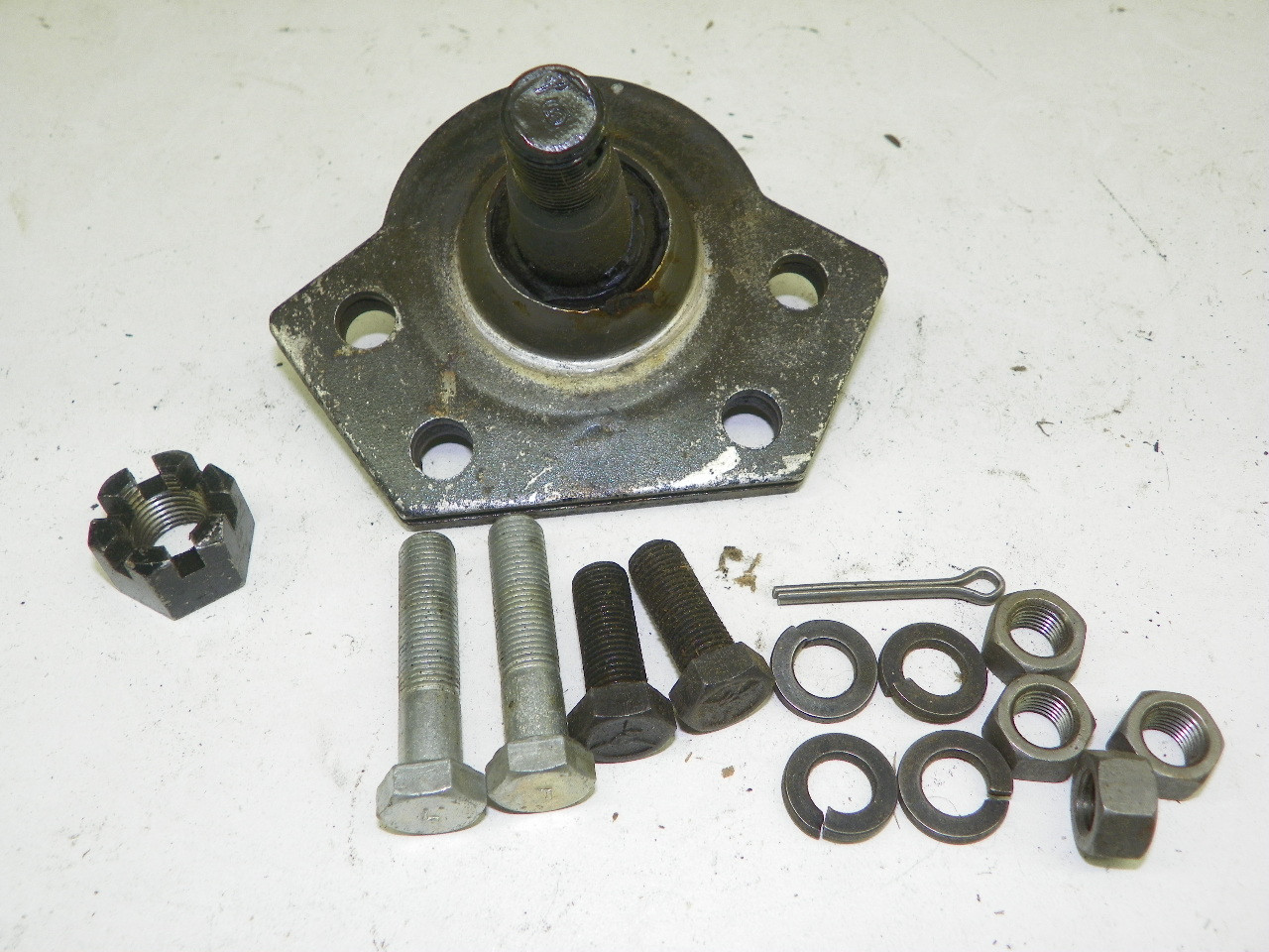 TRW K-509 Lower Ball Joint for 1958-1960 Buick LeSabre Electra restoration. - Image 4