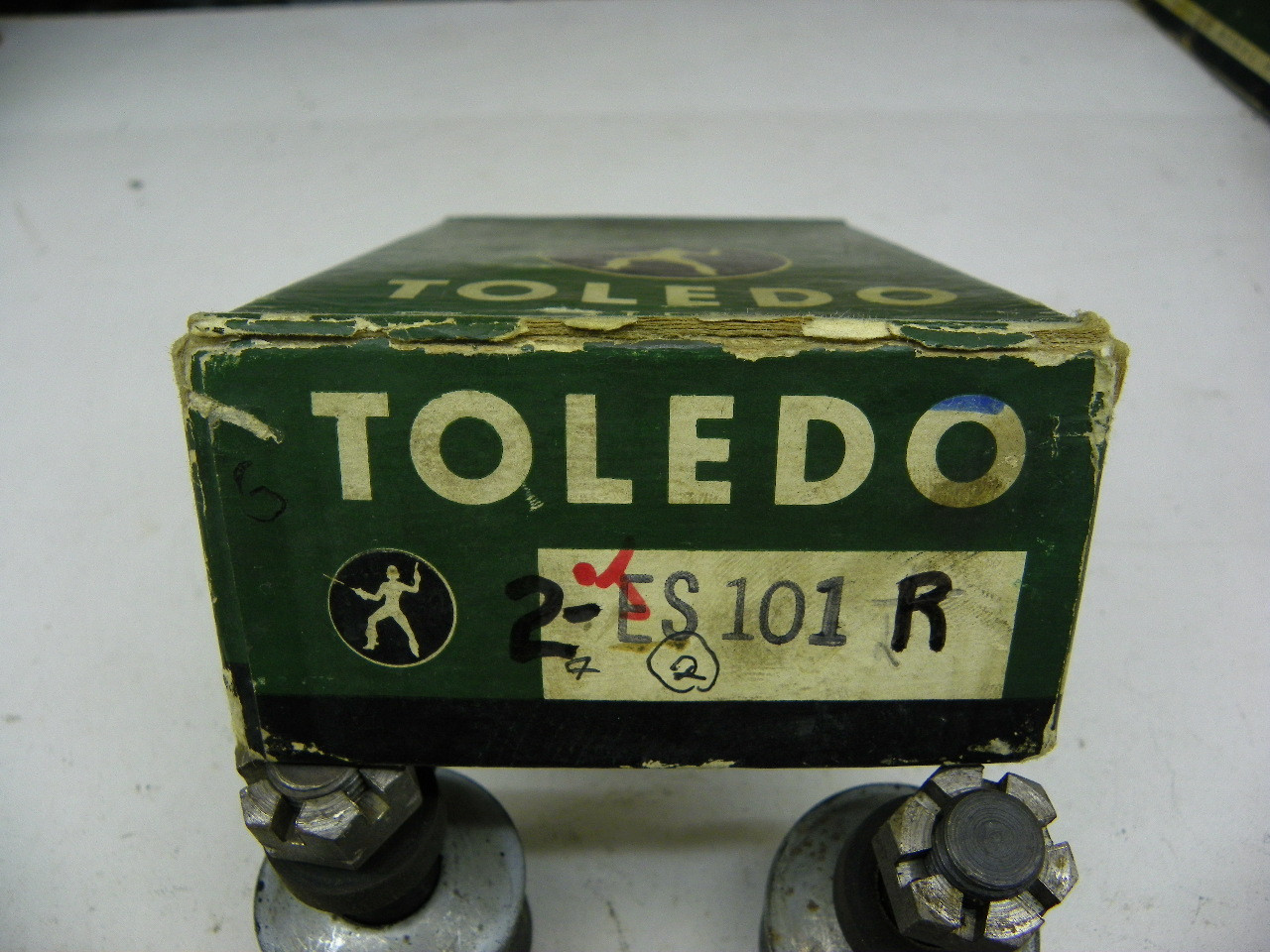 Toledo ES-101R Two Right Outer Tie Rod Ends for 1937-1940 Buick 8 Cylinder restoration. - Image 3