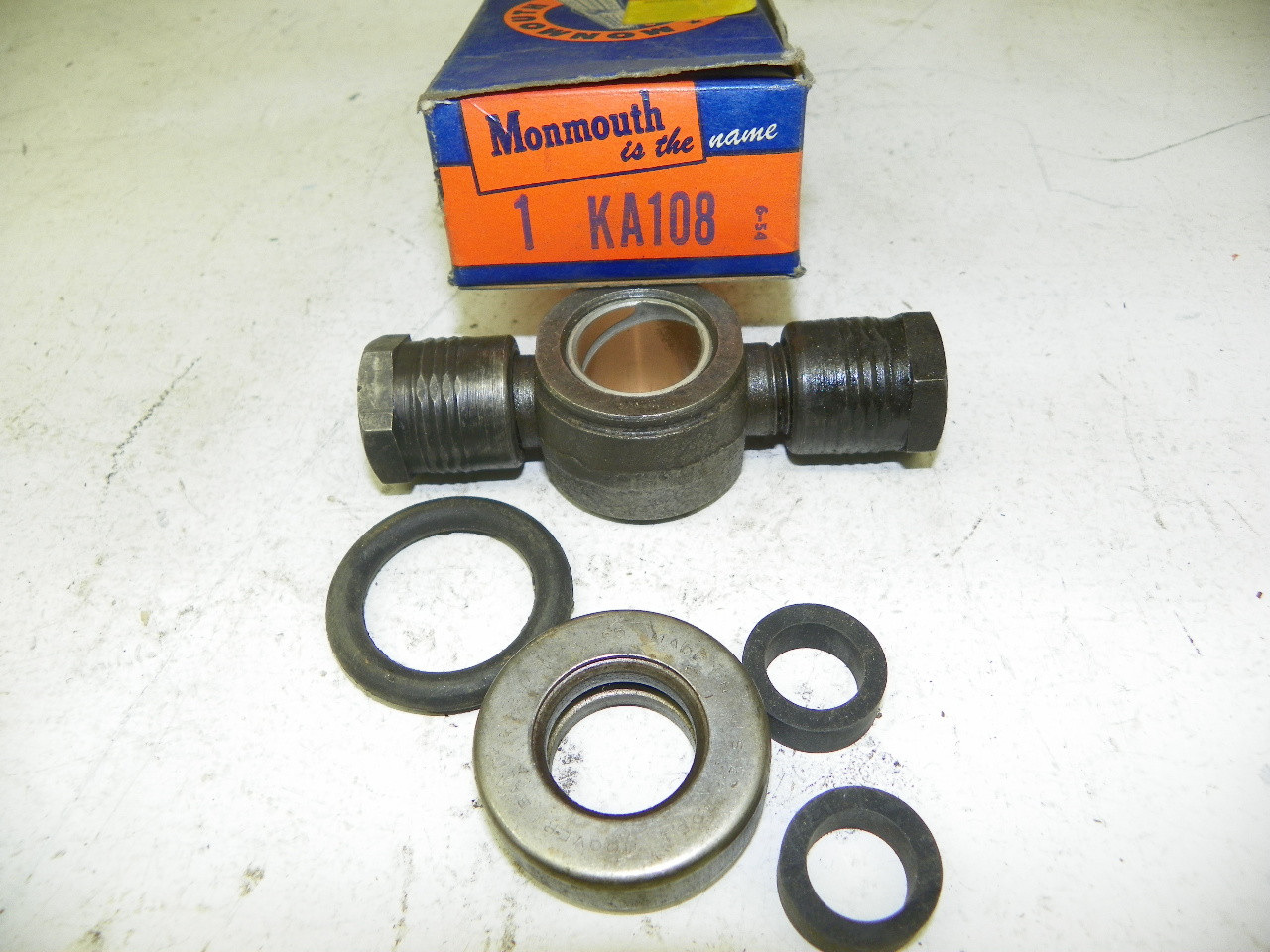 Monmouth K165 K166 Lower Outer Pin Kit for 1946-1950 Nash Model 40 60 restoration - Image 1