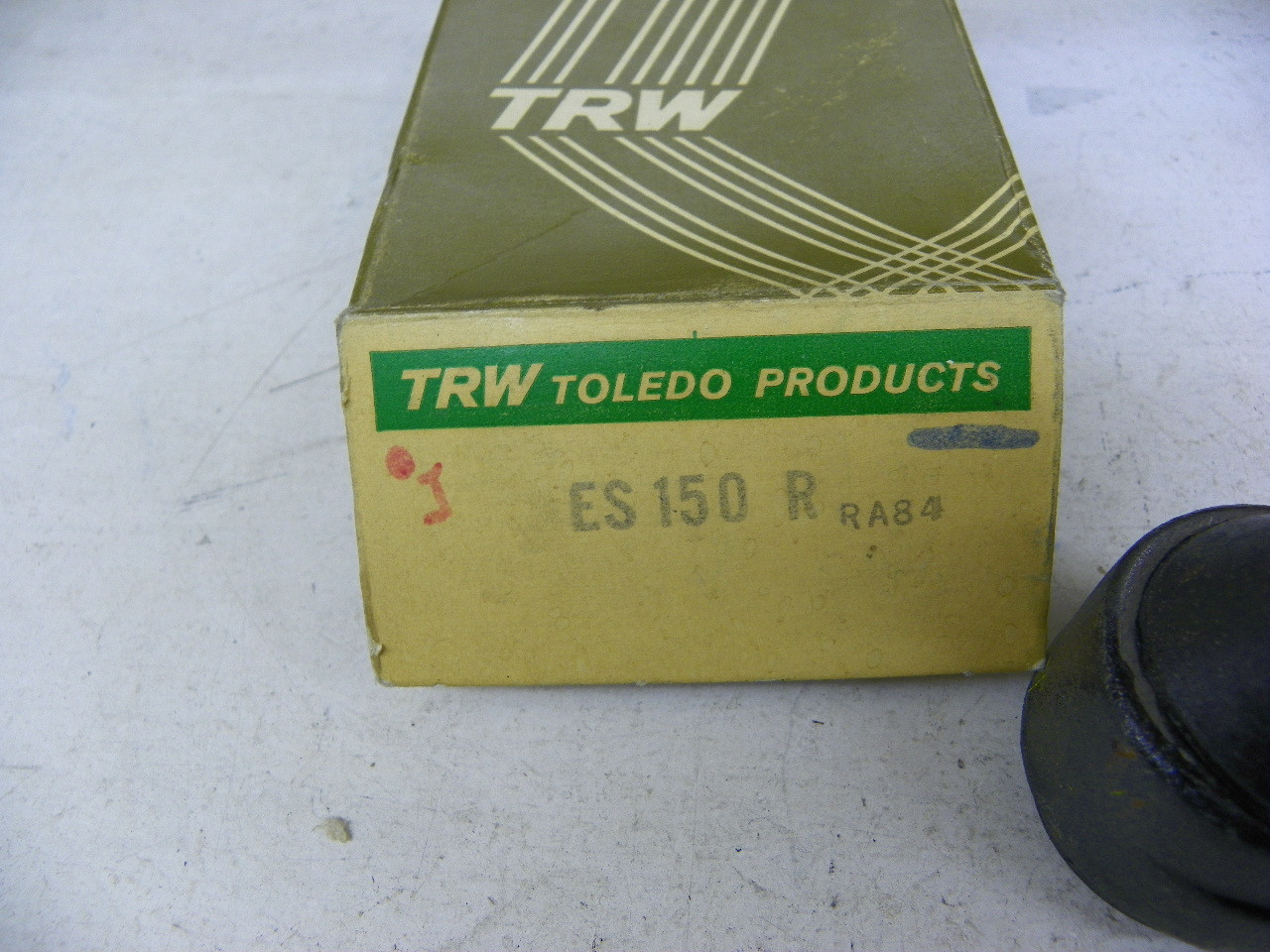 TRW ES150R Tie Rod End Right Outer for 1948-1977 Chevy Ford GMC International truck restoration. - Image 2