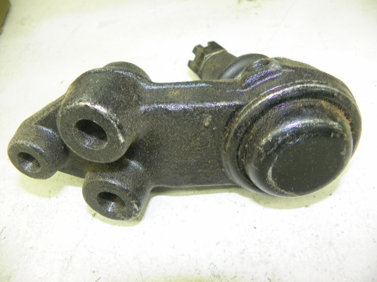 TRW 10110N K521 Left Hand Lower Ball Joint for 1960 Oldsmobile All models restoration. - Image 9