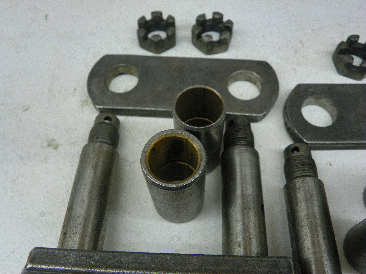 TRW R769 (2) Spring Shackle Kit for 1957-1970 Ford F350 P500 P5000 Rear restoration. - Image 5