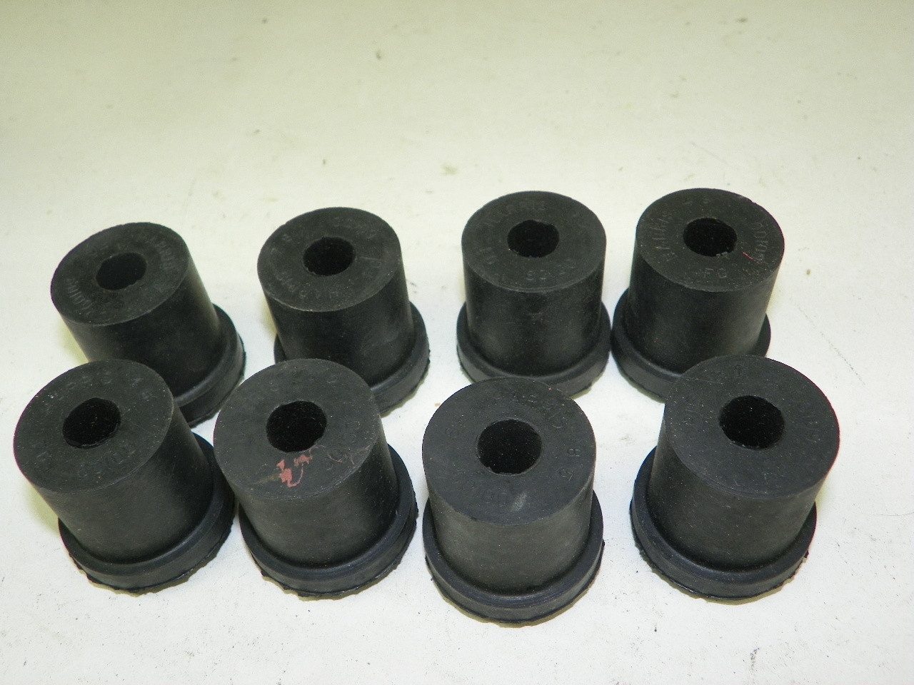 TRW 8-HB1028 Spring Bushings for vintage auto restoration - Image 4