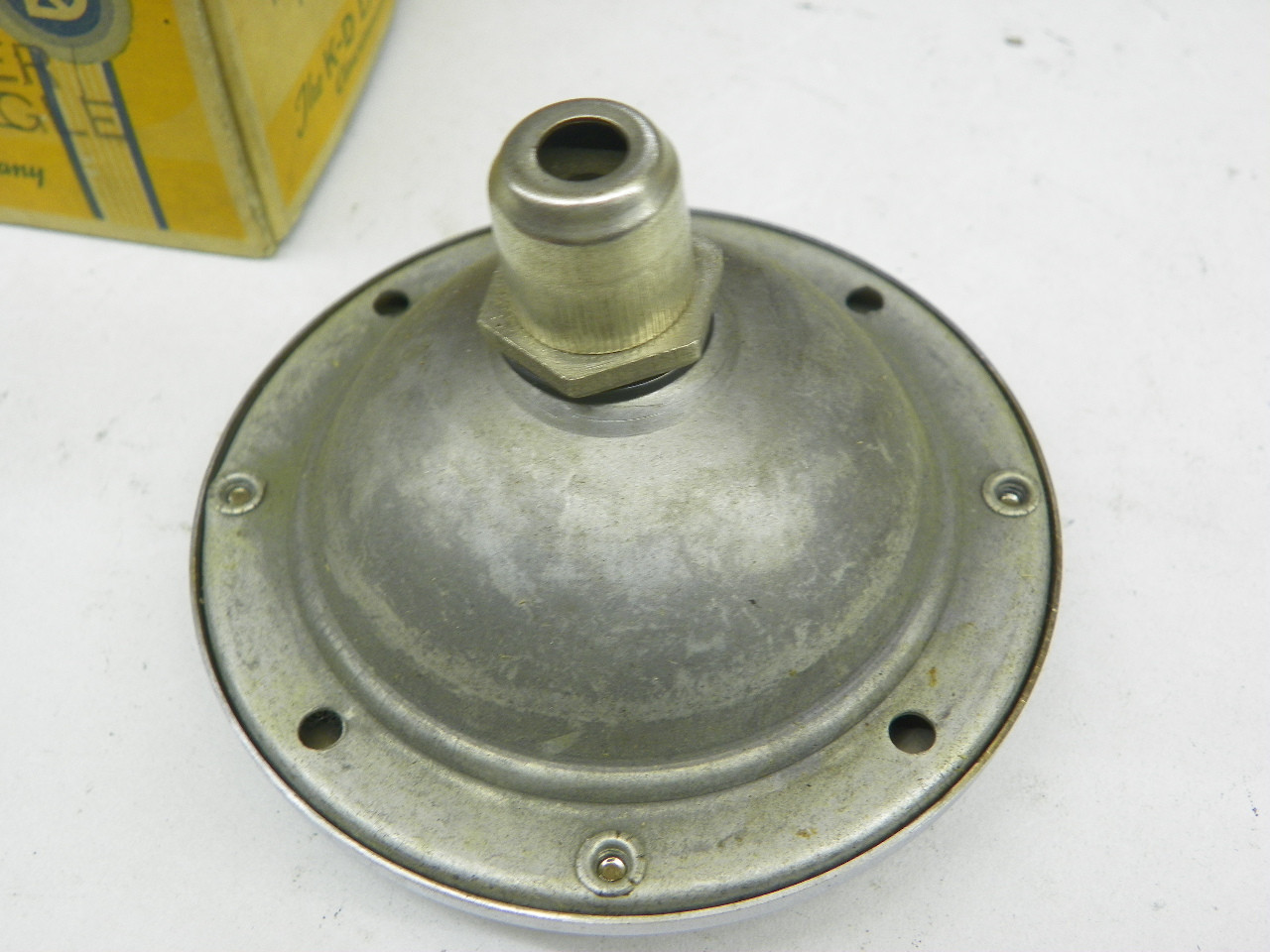 K-D 519 Clearance Lamp for vintage auto restoration, amber lens, chrome bezel - Image 5